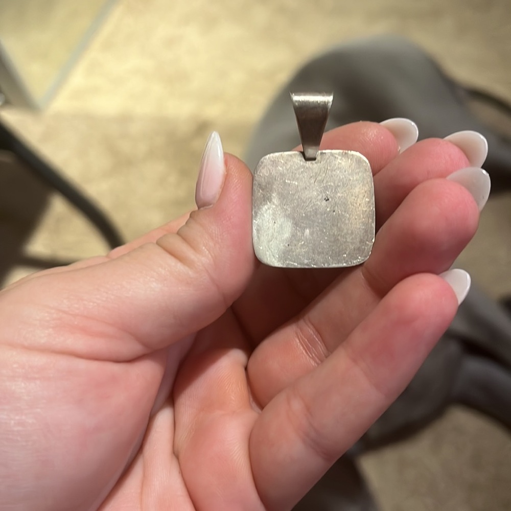 Beautiful pendant necklace - Picture 3 of 4